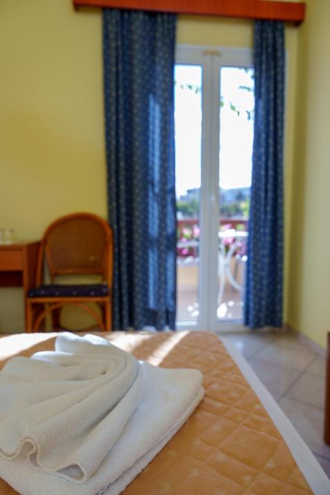 Dedalos Beach Hotel