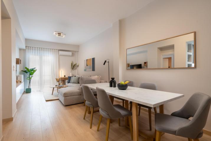 Luxurious Apartment In the Heart of Athens