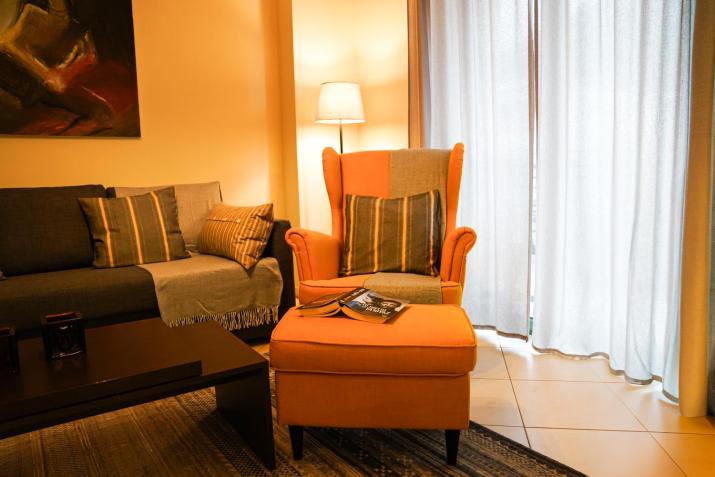 Stylish house 10 min to the Lake