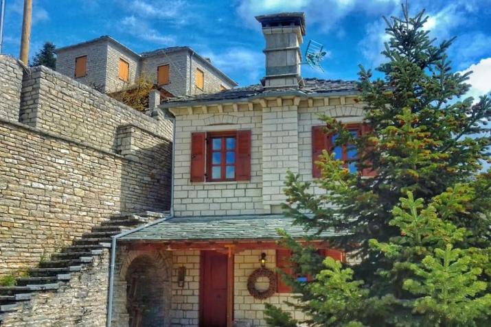 Βίτσα Πετρόκτιστο Αρχοντικό 