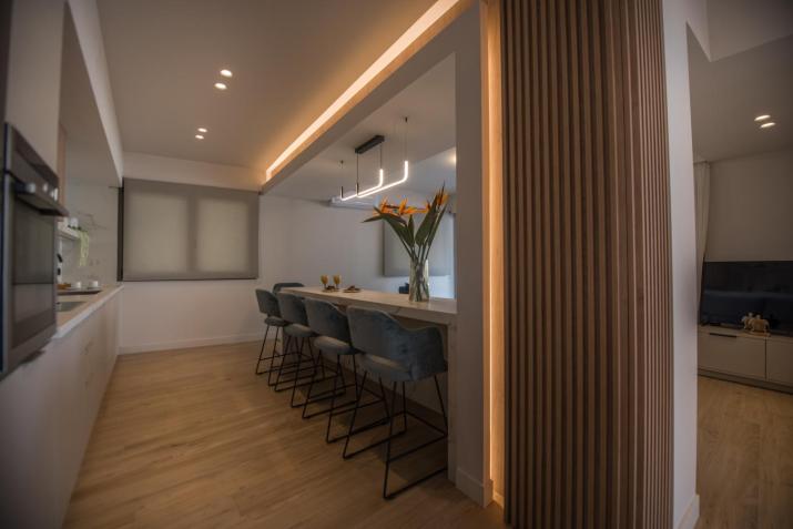 Arvacay Luxury Home