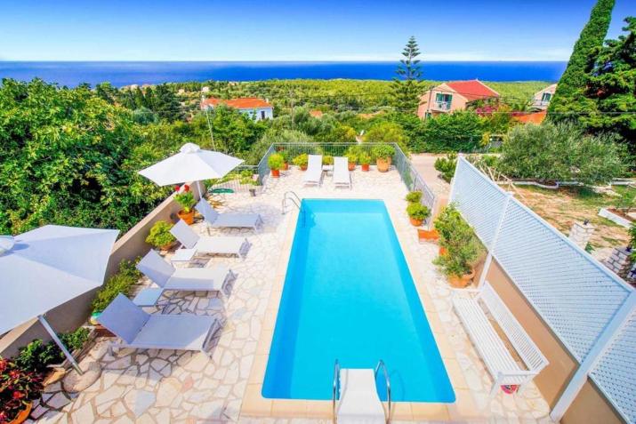 Joanna's Sunset Villa