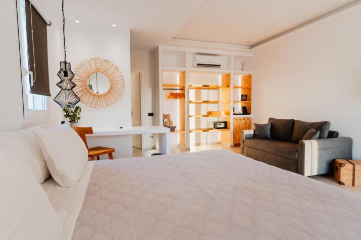 The Mykonist Urban Suitotel