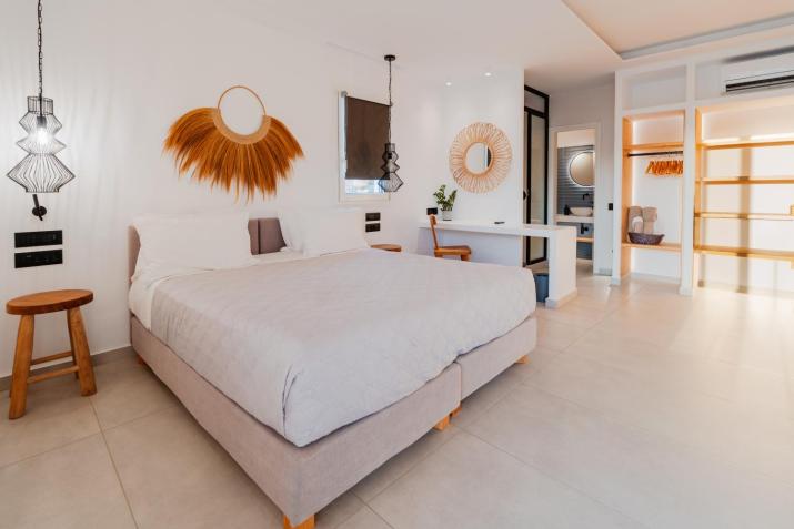 The Mykonist Urban Suitotel