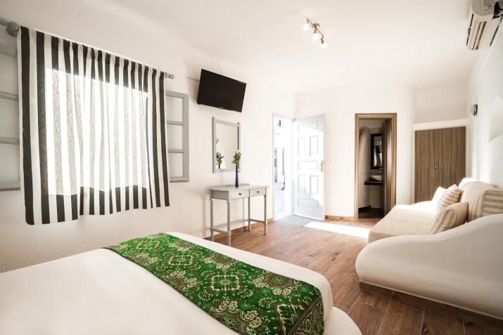 Villa Iliovasilema Santorini