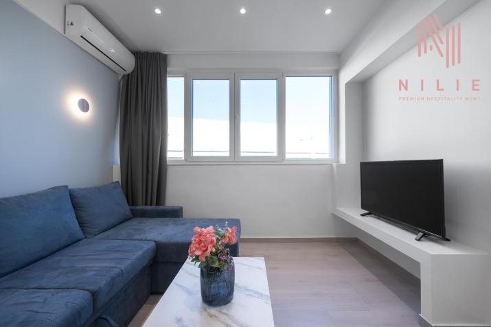 Venus, Nilie Hospitality MGMT
