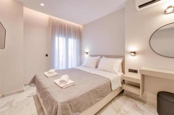 Anesis Deluxe Apartment 1