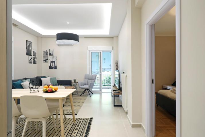 Jade Residence - Greecing