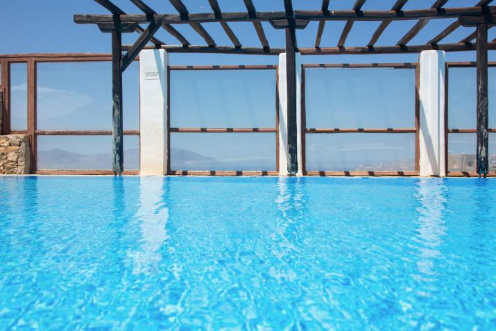 Luxurious Traditional Home