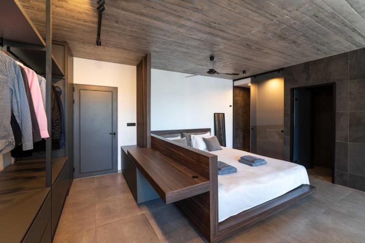 Golden Sun Luxury Apartment Adults Only