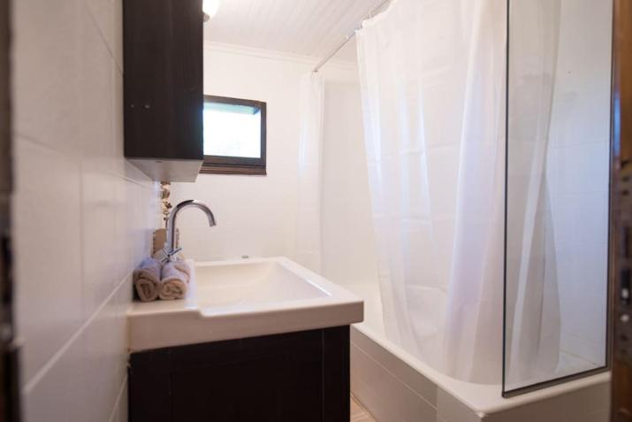 Lefkada's Bohemian Cottage