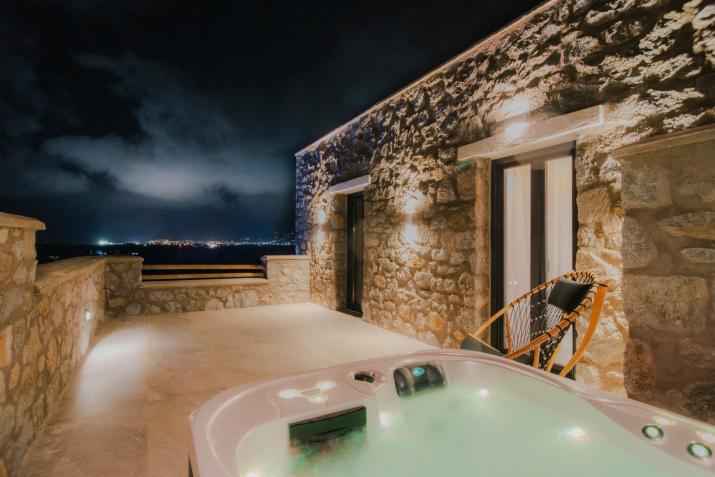 Naxos Privilege Villas