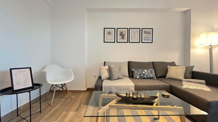 Pentelis Cozy apt in Paleo Faliro