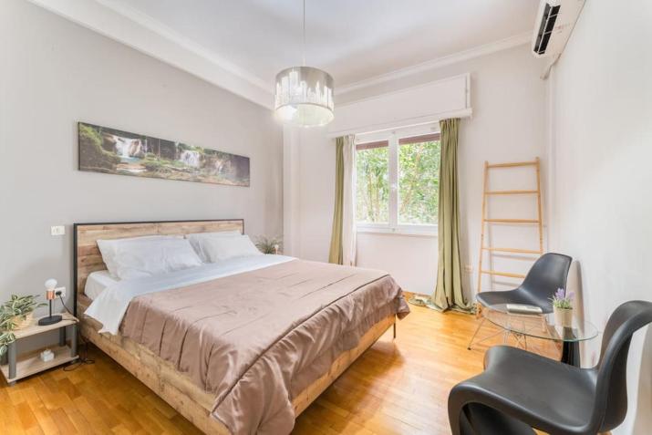 2BDR OlympianZeus Apt with Netflix
