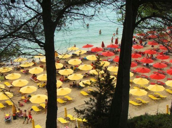 RESIDENTS IONIAN (BED AND BREAKFAST)