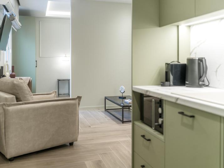ASTIKON Xenofontos Suites