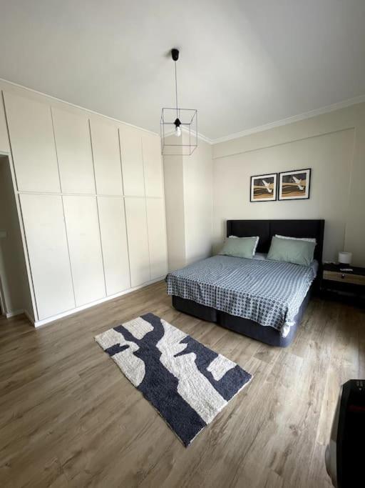 Modern Penthouse in Pagrati