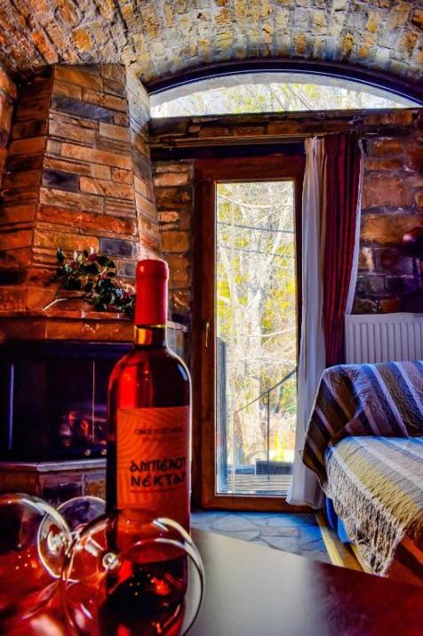 Tasia Mountain Hotel