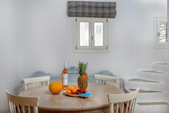 Cycladic Luxurious Maisonette
