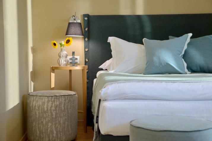 Mirivili Rooms & Suites