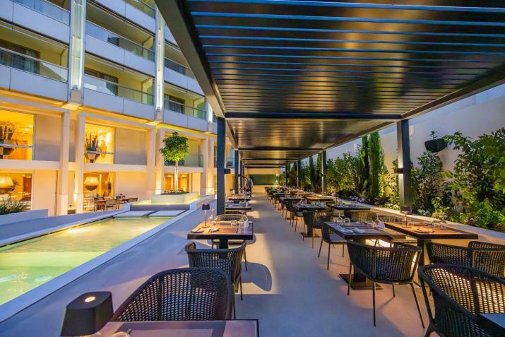 Divani Escape - Adults Only