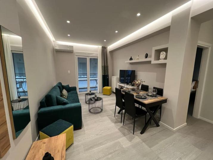 Luxury apartment near Acropolis