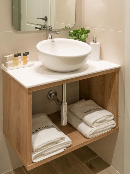 ASTIKON Xenofontos Suites