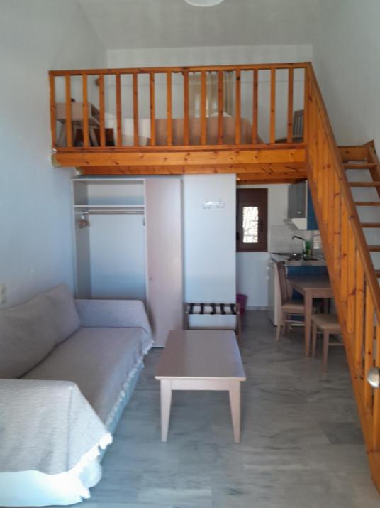 Kavos Melissa Studios