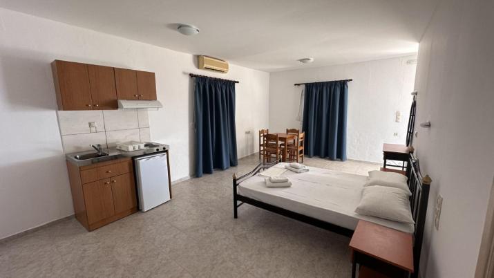 Sfinias Apartments