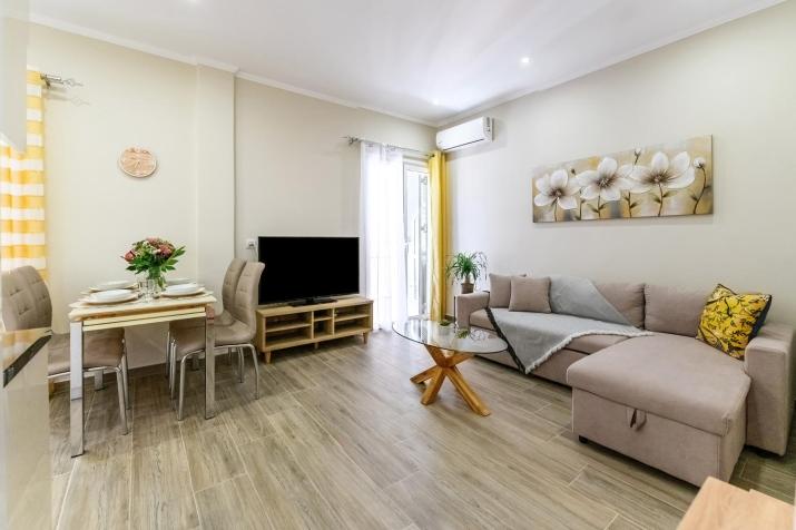 Gusta Apartment