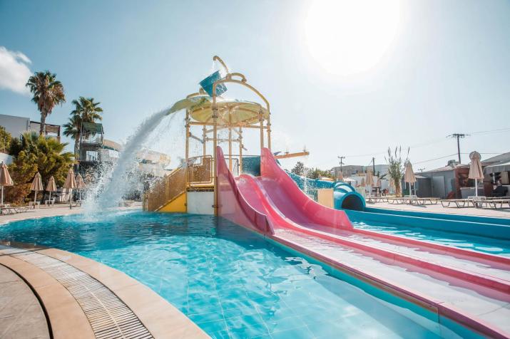 Aiora Resort