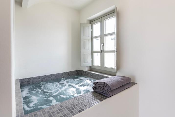 Frescoes Luxury Suites By KB Hospitality