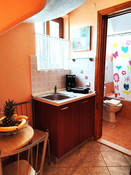 prestige studio & apartment