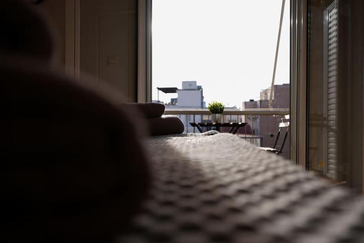 Syntagma square, 70sqm Pentelis sunny apartment