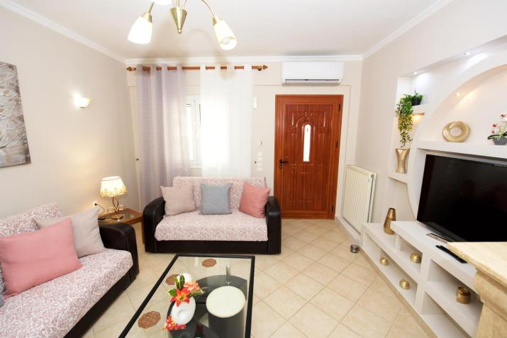 Spiti Christos Apartment, Viros