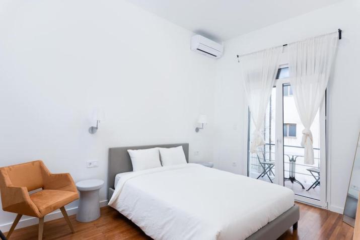 zen peace, exarchia