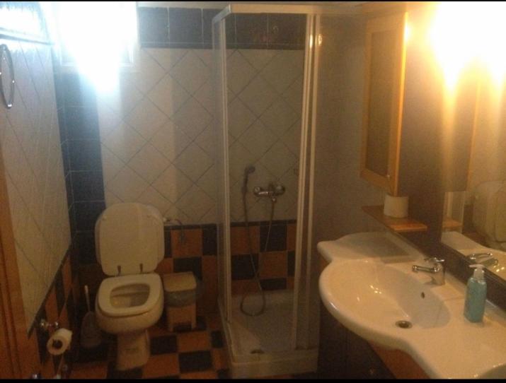 Beautiful 2 bedroom Apartment in Skala sleeps 5