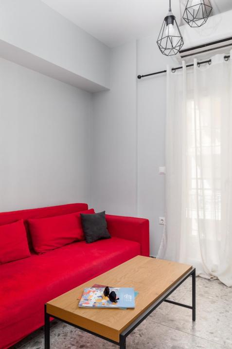 Cassandra Apt by halu! Apartments
