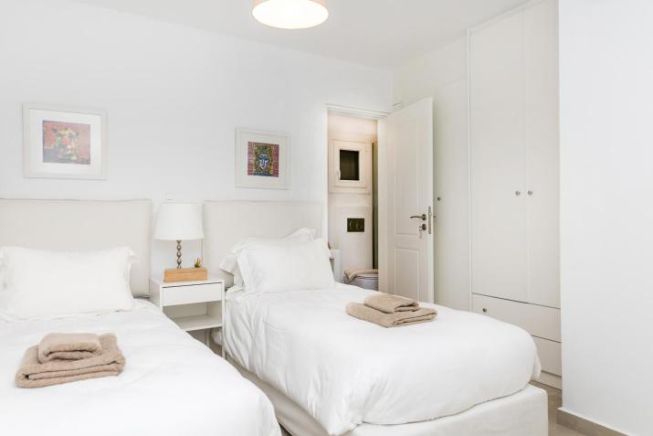 Naxian Resort
