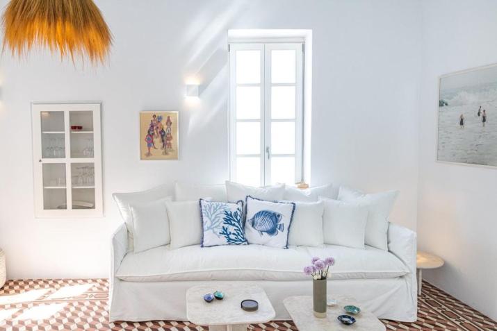 Chiara Mykonos III