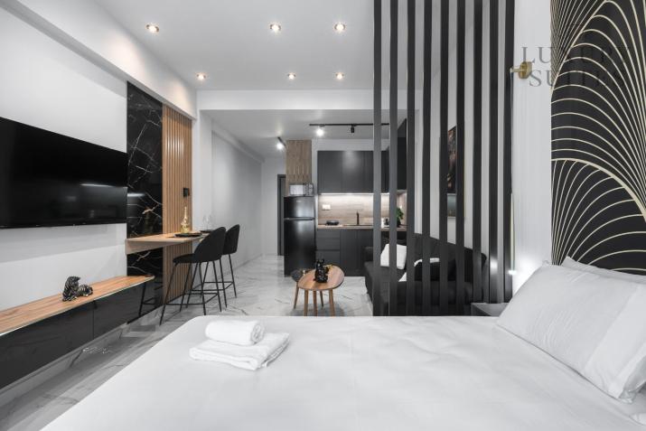 Maison Cristal, The Luxury Suites