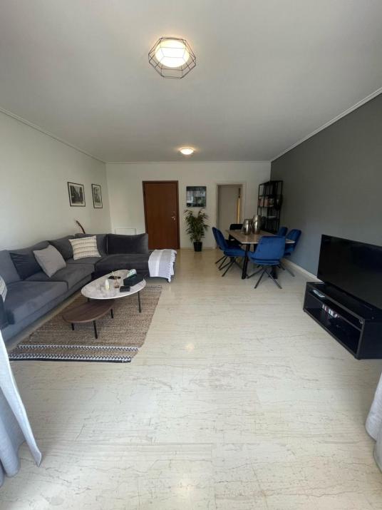 Spacious modern 2 bedroom apartment south coast of Athens