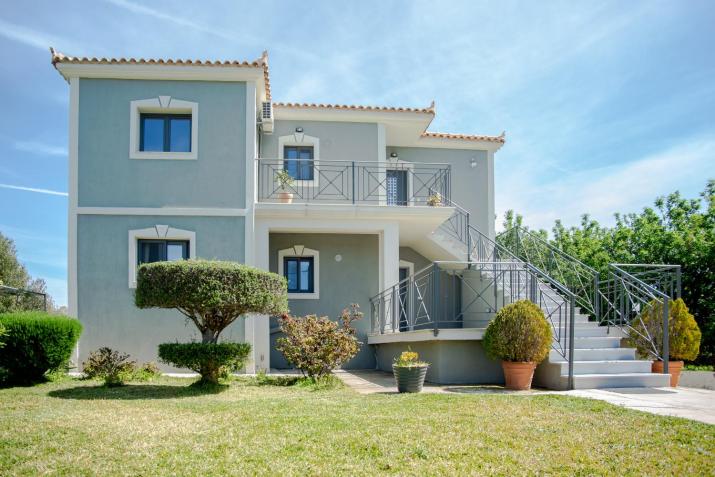 Aella Apartment