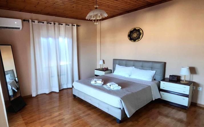 Seascape Elegant Apartment
