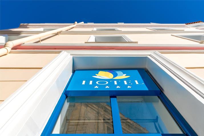 Lotus Inn