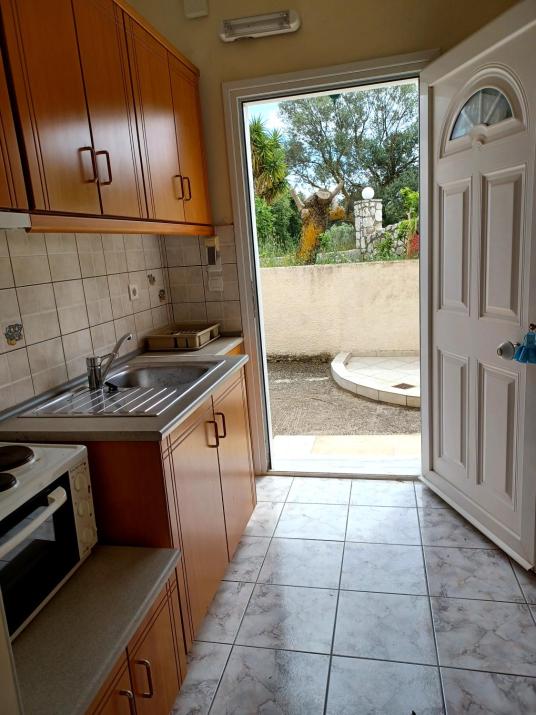 Kallithea Studios & Apts