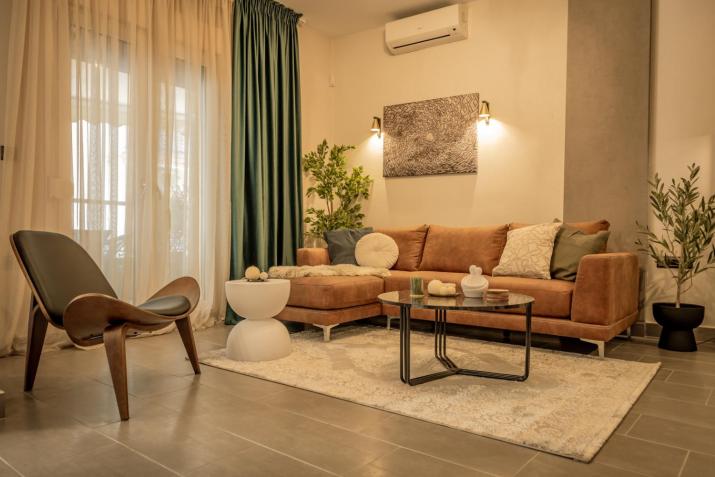 Estia on White Tower Midas Home Project