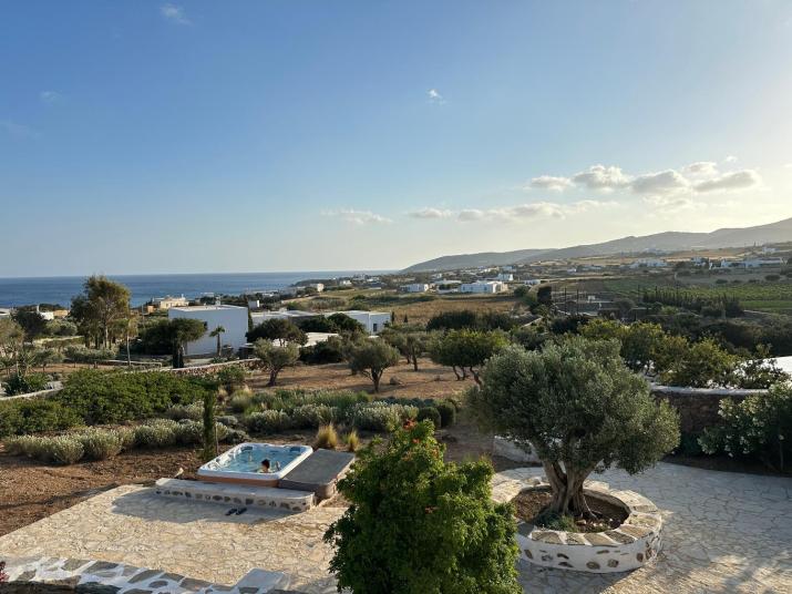 ELEONAS Paros estate - villas with partially private pools & professional tennis court