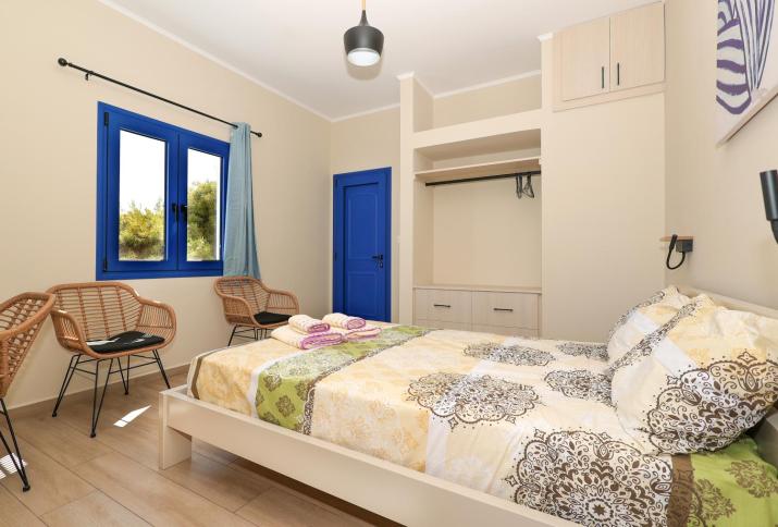 Niko's Beach Suites No1