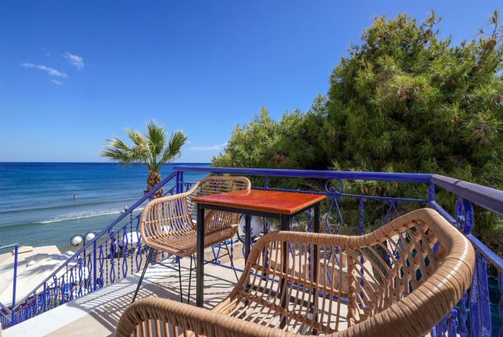 Niko's Beach Suites Νο2